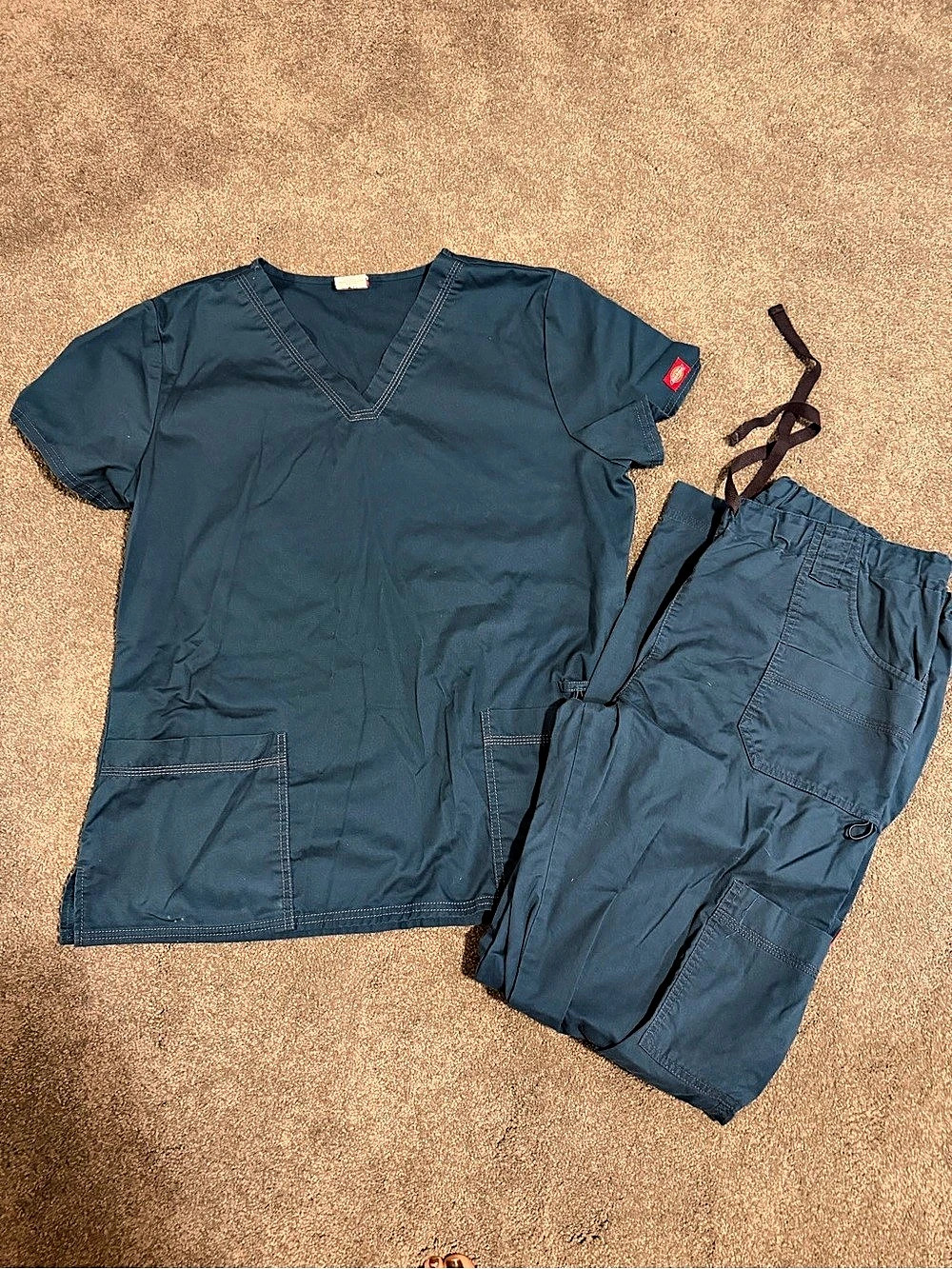 Dickies Cargo Style Scrub Set Deep Teal